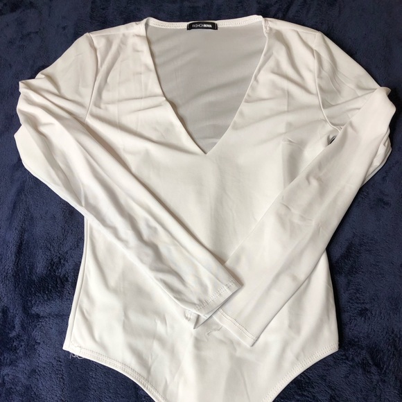 V-Neck Bodysuit - Picture 5 of 5